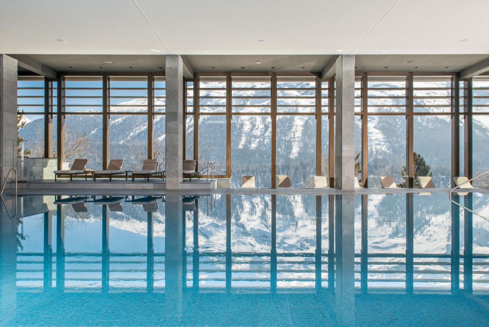 Фото на обложке: Kulm Hotel St. Moritz 