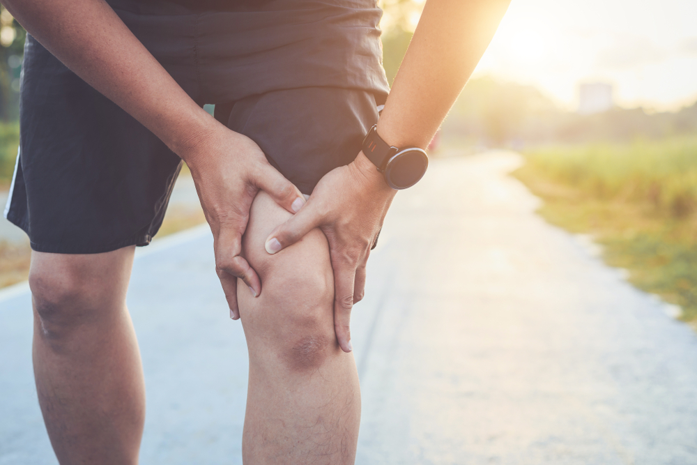 Боли в коленях: как тренироваться?  фото к статье