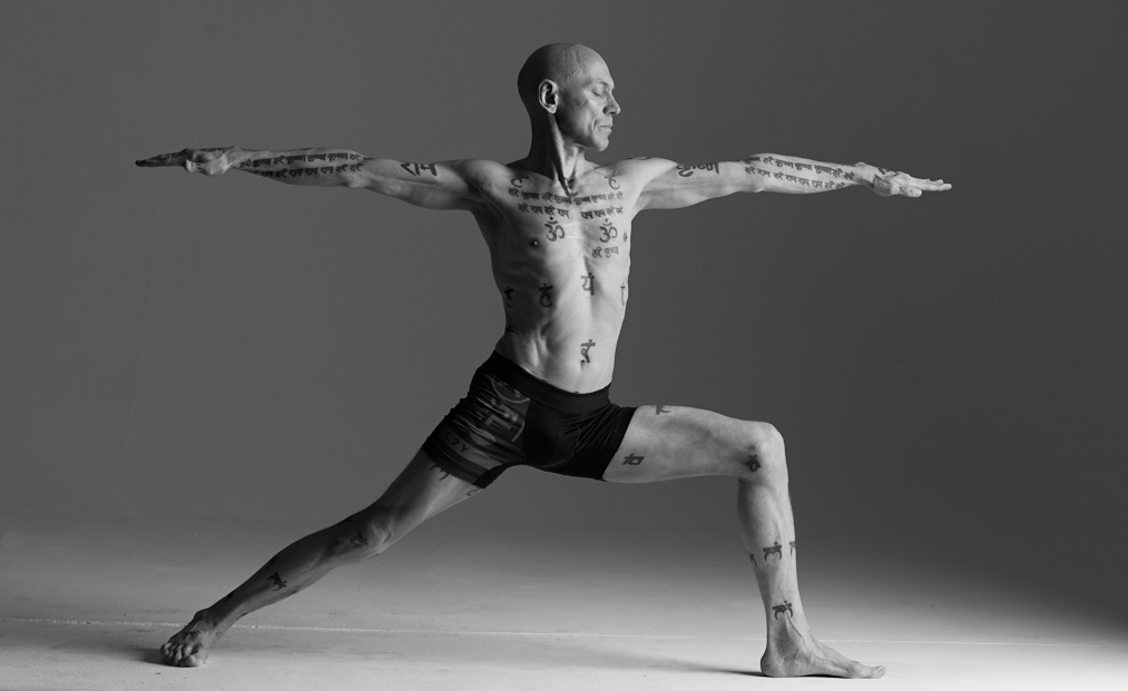 Практика йоги и пять основных физических качеств человека фото к статье