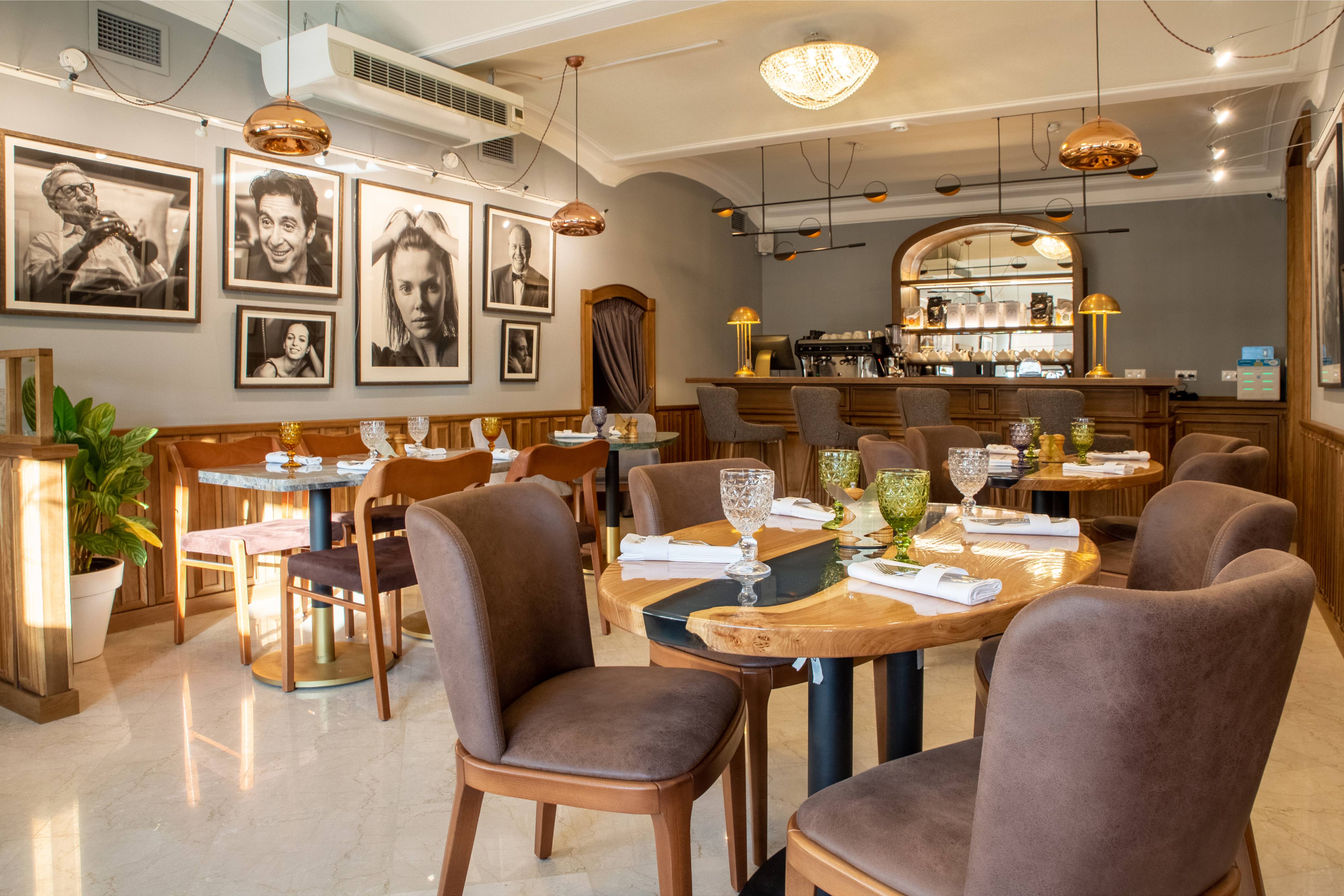 Гранд Кафе «12»: новый ресторан на Гоголевском бульваре фото к статье