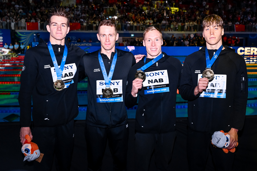 Первое золото в истории фото.